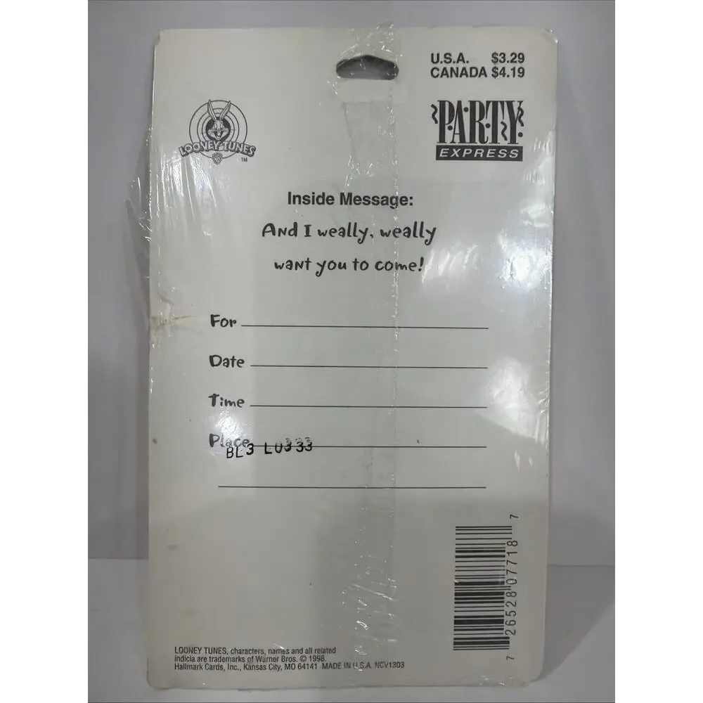 Vintage Looney Tunes TWEETY BIRD 8 Party Invitations Warner Bros Hallmark NIP